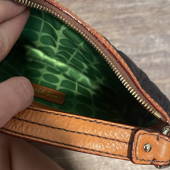 Kate Spade purse! Perfect condition! - Picture 3 of 3